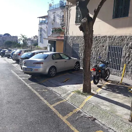 Vomero House With Free Parking 410 Cm