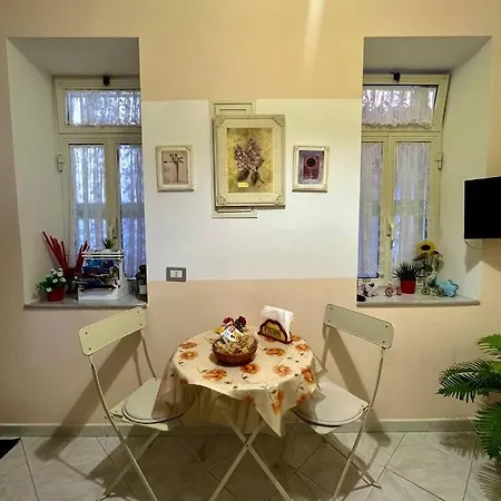 Apartment Vomero House With Free Parking 410 Cm *